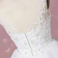 Beaded lace v back 6